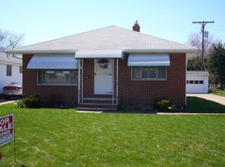 3500 Glenbar Dr, Fairview Park, OH