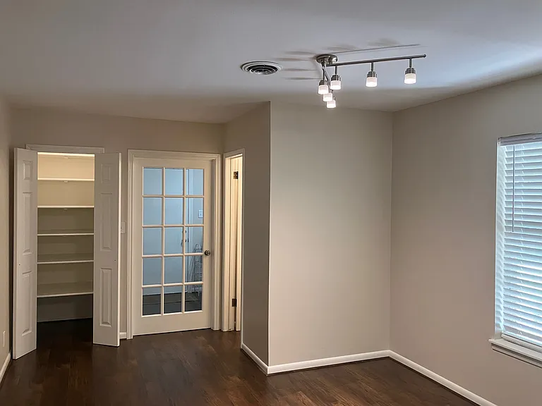 5802 Dahlia Ln — Photo 7