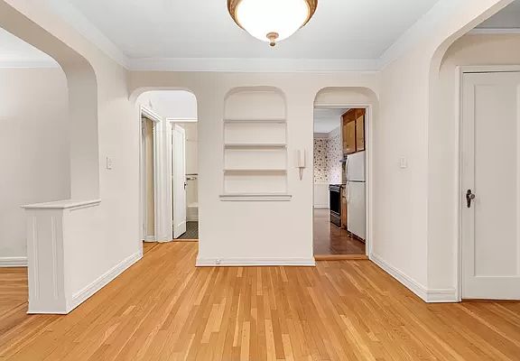 4th image of 69-10 Yellowstone Blvd #326
