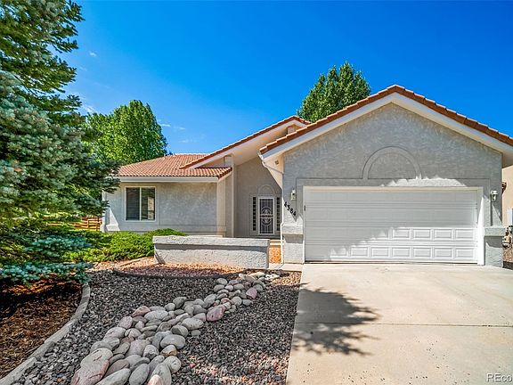 2nd image of 4384 Las Lunas Court