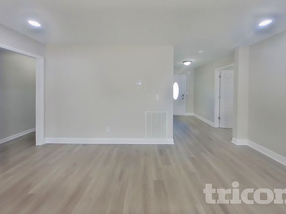 2nd image of 1616 Jamie Dr