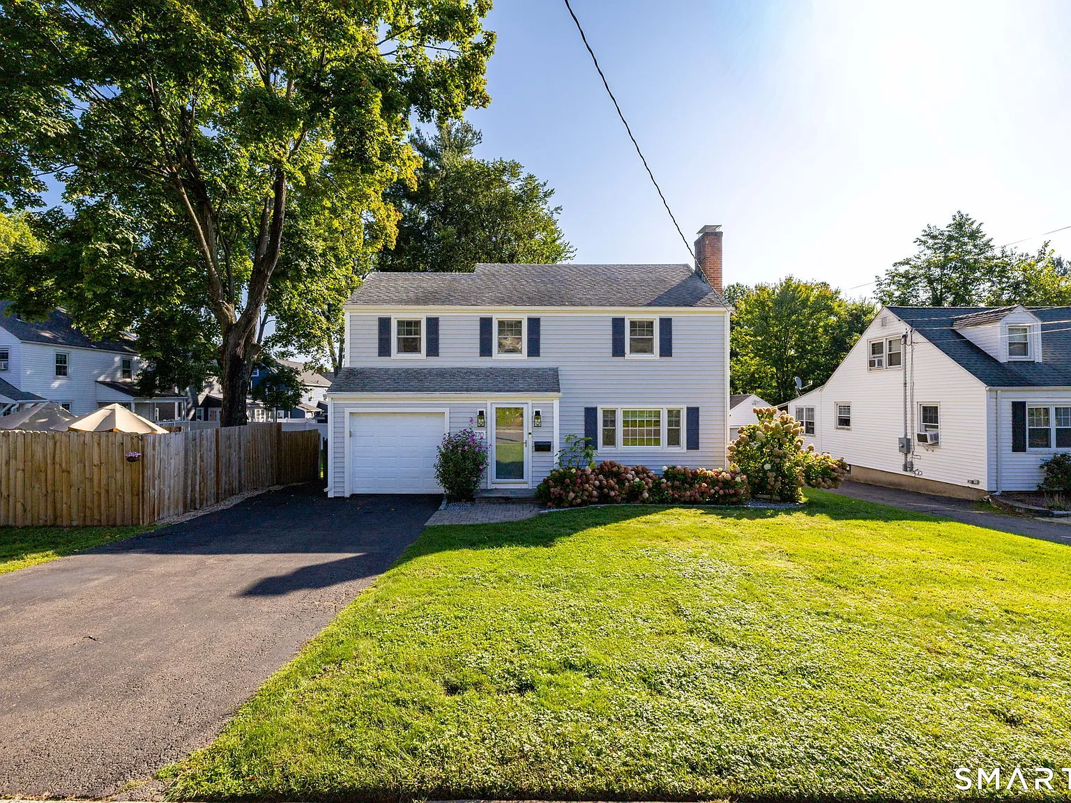 3 bed, 1.5 bath, 1612 sqft, $4,000 — Photo 4