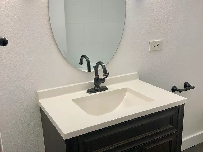 513 Terry St #1 — Photo 8