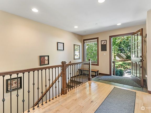 4th image of 15227 SE 234th Street