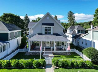 287 W 4th St, Harbor Springs, MI 49740