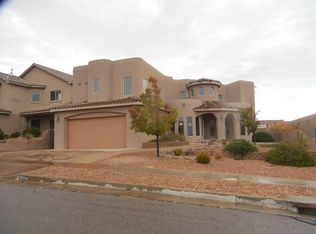 9904 Cardinal St NW, Albuquerque, NM 87114