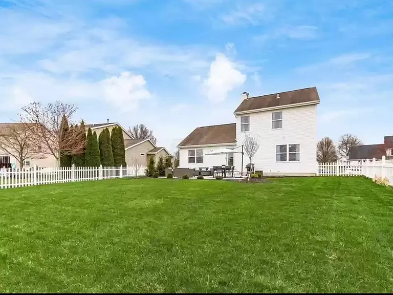 194 Stone Hedge Row Dr — Photo 37