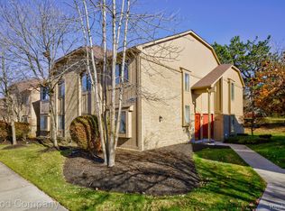 27260 Evergreen Rd, Southfield, MI 48076