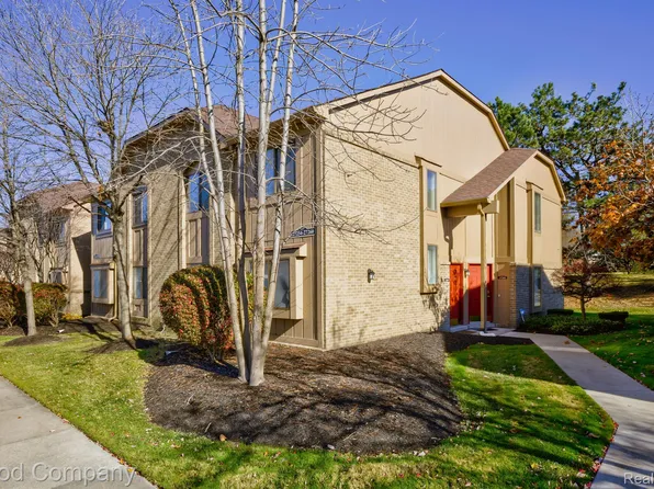 27260 Evergreen Rd, Southfield, MI 48076