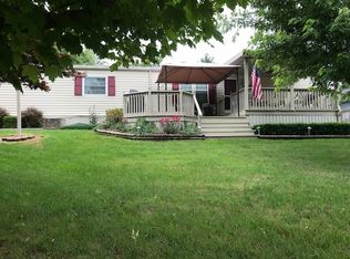 8810 E Backwater Rd, North Webster, IN 46555