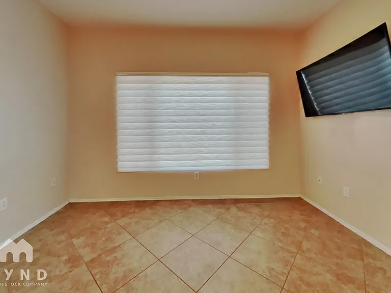600 W Grove Pkwy #1145 — Photo 3