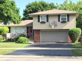 302 45th St, Western Springs, IL 60558