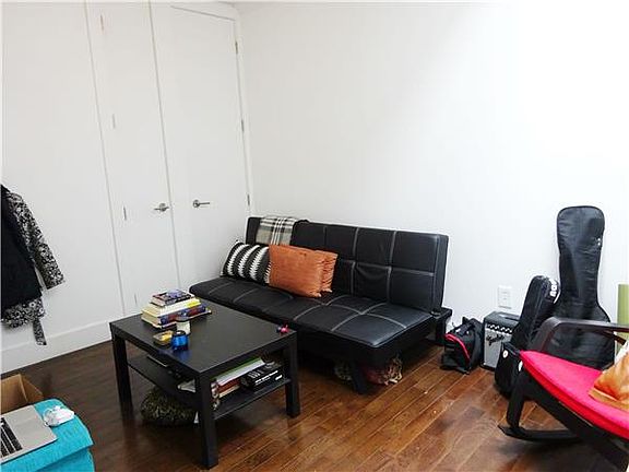 3rd image of 348 E 110th St APT 7