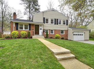 8613 Cushman Pl, Alexandria, VA 22308