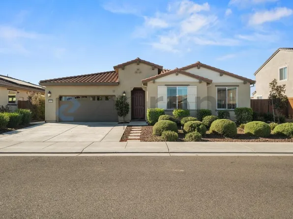 1465 Blossom Way, Dixon, CA 95620