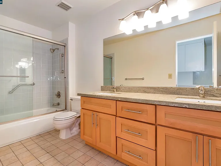 332 Downham Ct — Photo 16
