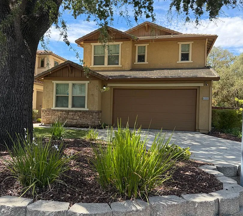 4668 Lue Ln
