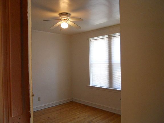 5th image of 8156 S Marshfield Ave APT 1