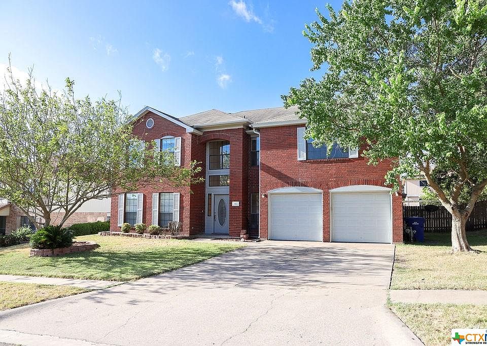 1st image of 502 Red Oak Dr