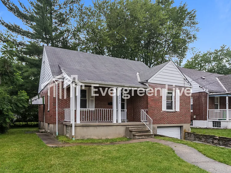 6923 Gloria Dr — Photo 2