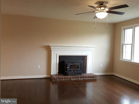 3rd image of 317 Randolph Ave