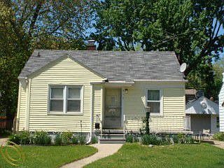 2nd image of 217 N Altadena Ave