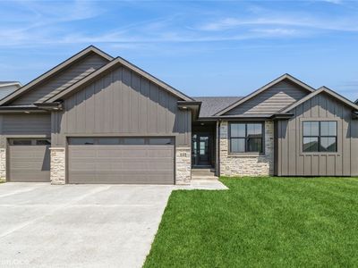 125 NW Hidden Knl, Waukee, IA, 50263