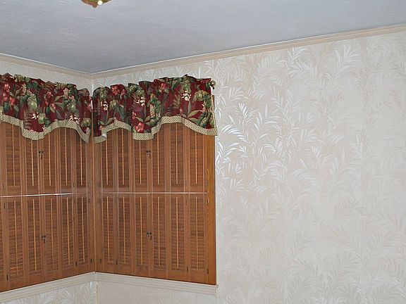 5th image of 4107 McKinley Blvd