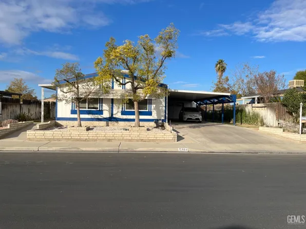 5204 Blue Fountain Ln, Bakersfield, CA 93313