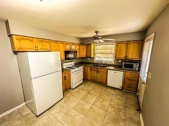 5th image of 2616 Harmony Way