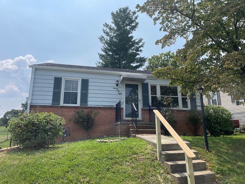 1st image of 2608 Hanover St