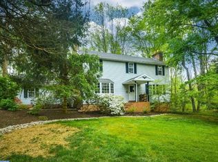 22 Meng Rd, Schwenksville, PA 19473