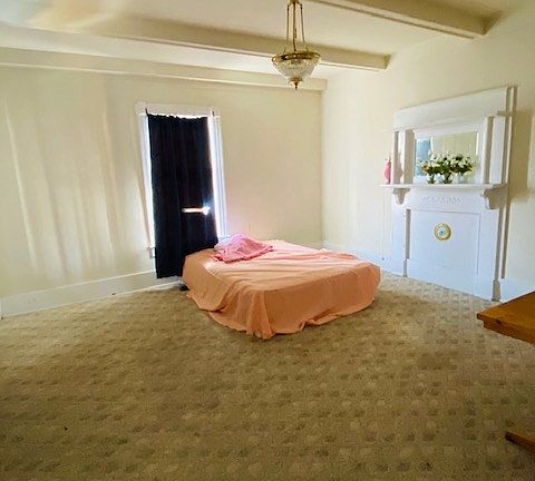 5th image of 206 Park Ave