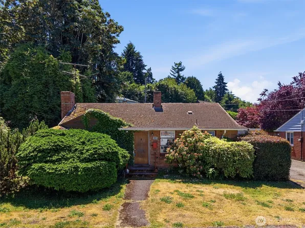 5603 SW Lander Street, Seattle, WA 98116
