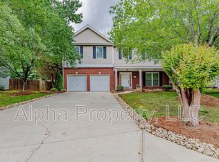 202 Stapleford Park Dr, Greenville, SC 29607