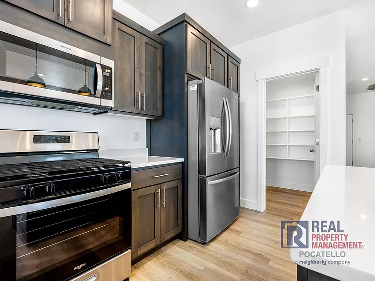 6134 Reflection Ridge Dr — Photo 5