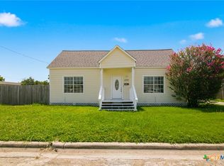 1701 N Wheeler St, Victoria, TX 77901