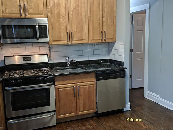 5th image of 5026 N Winthrop Ave APT 1S