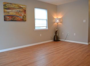 13 17th Ave, Newark, NJ 07103