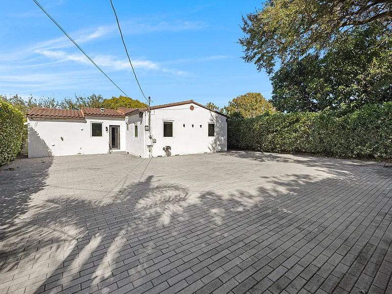 Spacious Backyard
