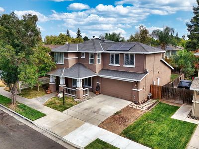 579 Almondcrest St, Oakdale, CA, 95361