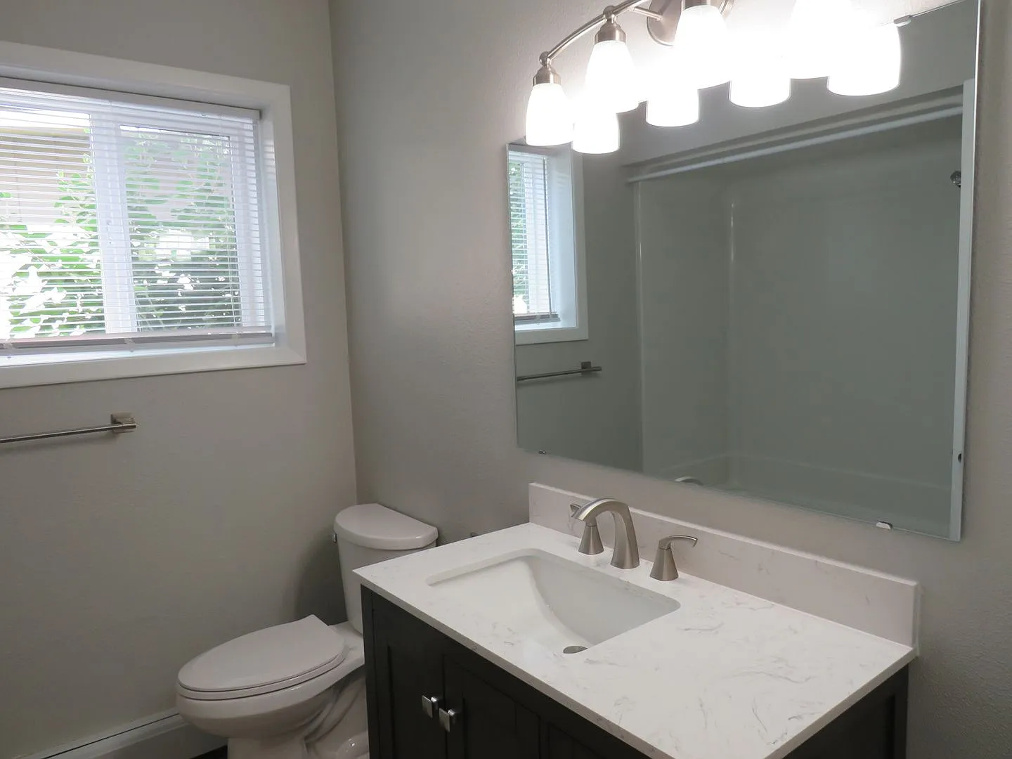 828 Yellowstone River Road — Photo 4
