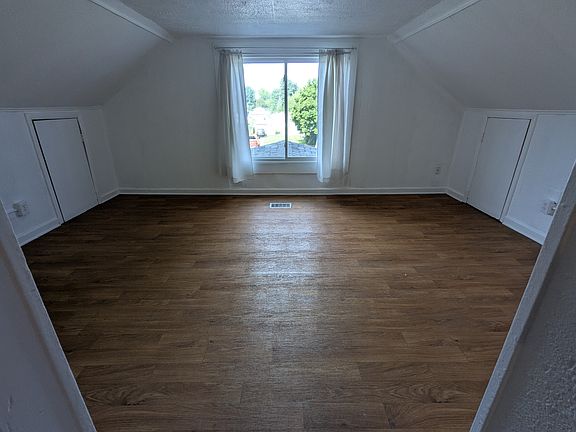 2nd image of 5925 McGuire St #2