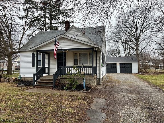 3rd image of 4472 Clifton Ave