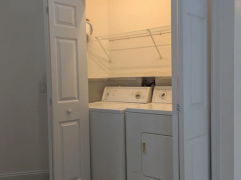 475 Kiwi St — Photo 15