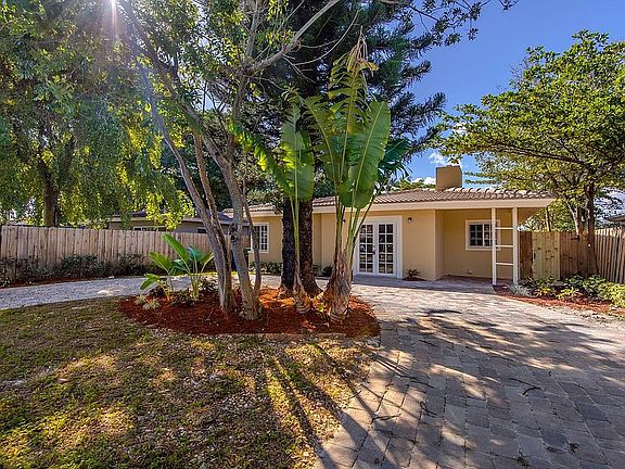 3rd image of 1217 NW 7th Ave