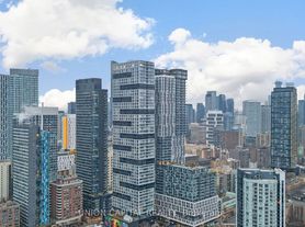 181 Dundas St E