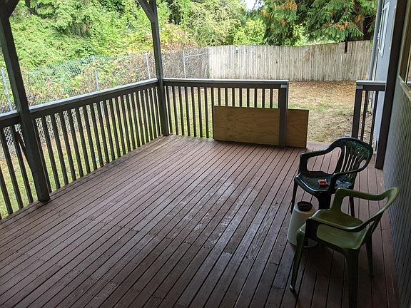 3rd image of 21208 50th Ave W #2
