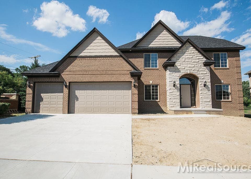 1st image of 15219 Whitsett Dr