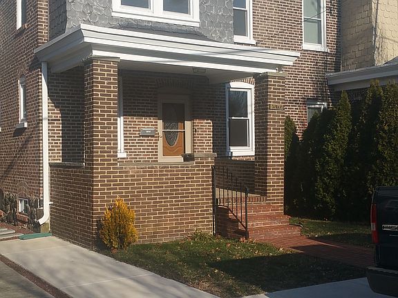 2nd image of 1507 W 9th St